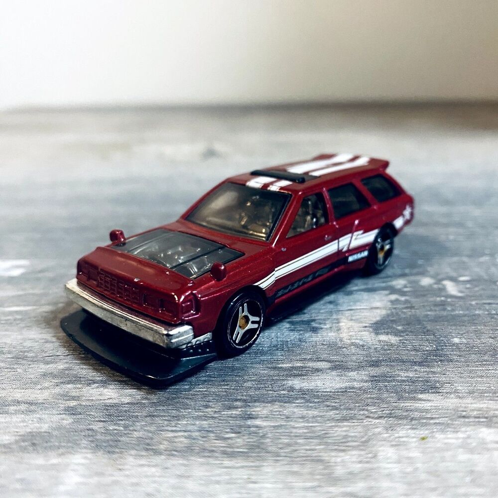 Hot Wheels Nissan Maxima Drift Car Red, 2021 Mattel